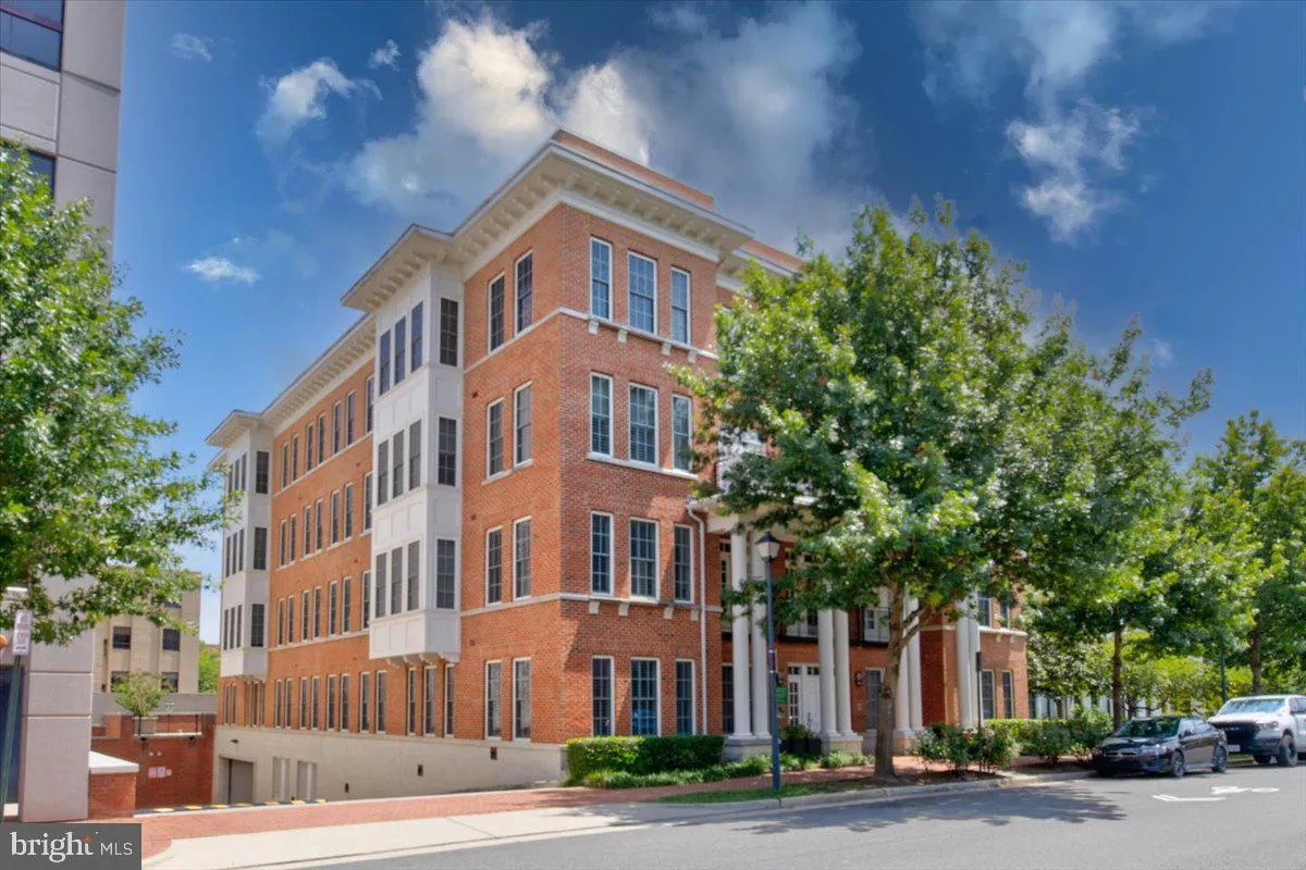 1023 ROYAL STREET, Alexandria, VA 22314