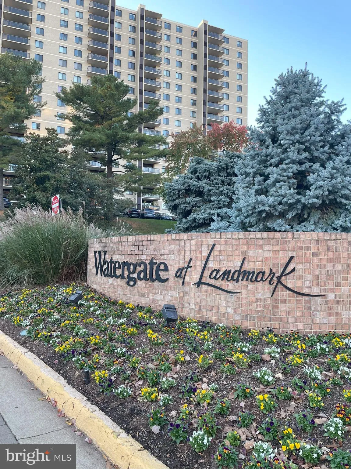 203 YOAKUM PARKWAY, Alexandria, VA 22304