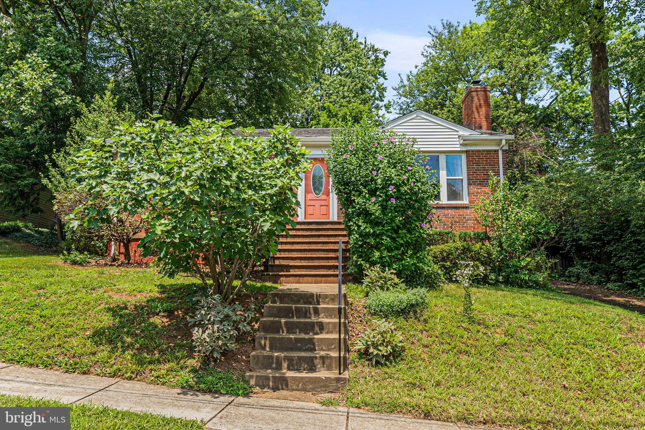 6517 29TH STREET, Arlington, VA 22213
