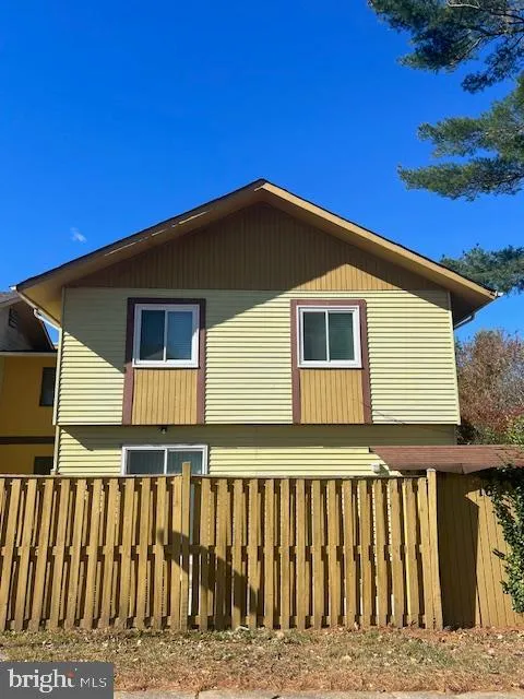 16 BRIAN COURT, Gaithersburg, MD 20877