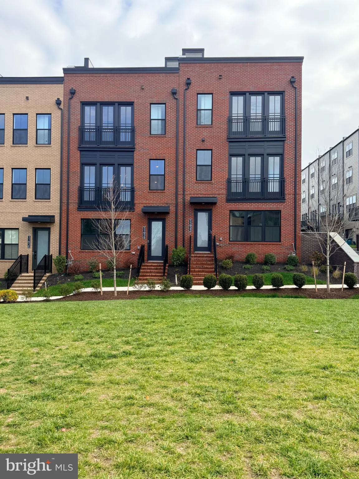 11924 CARAVELLE LOOP, North Bethesda, MD 20852