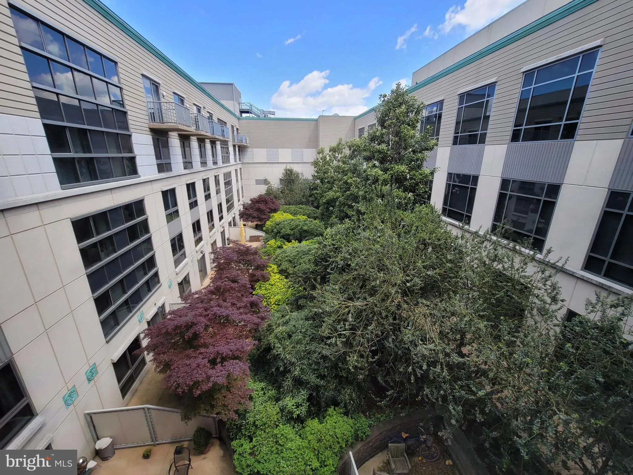 777 7TH STREET, Washington, DC 20001