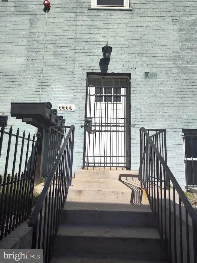 4230 6TH STREET, Washington, DC 20032