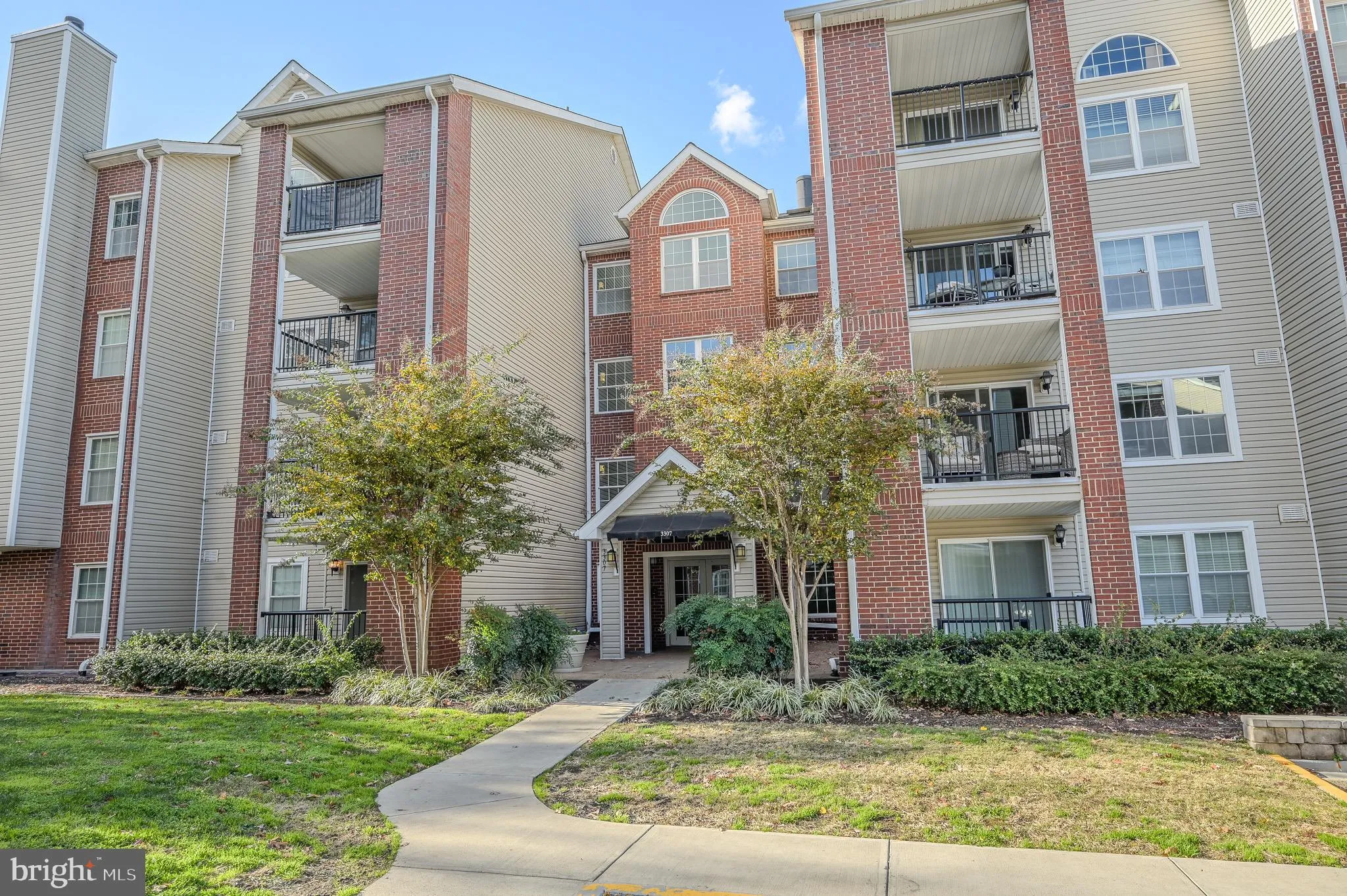 3307 WYNDHAM CIRCLE, Alexandria, VA 22302