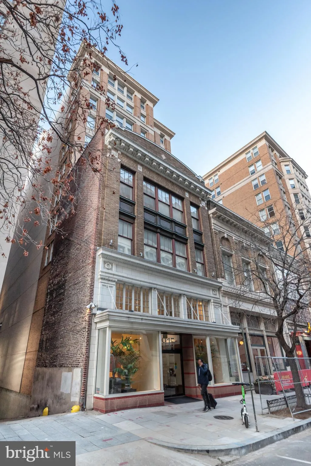 915 E STREET, Washington, DC 20004