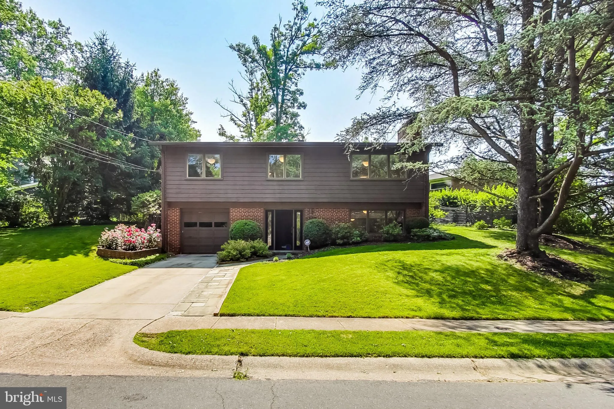 6515 HALBERT ROAD, Bethesda, MD 20817