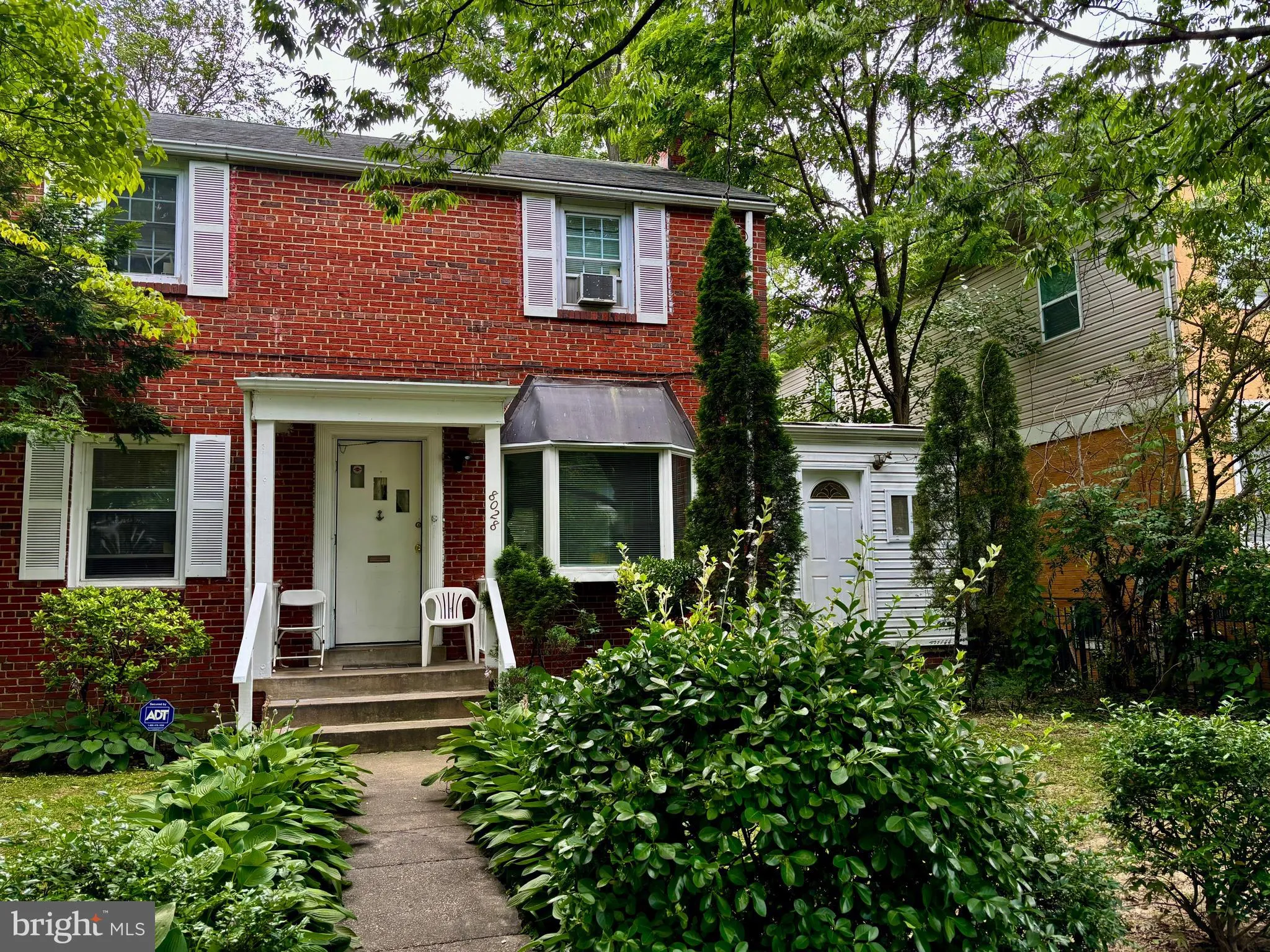 8028 EASTERN AVENUE, Washington, DC 20012