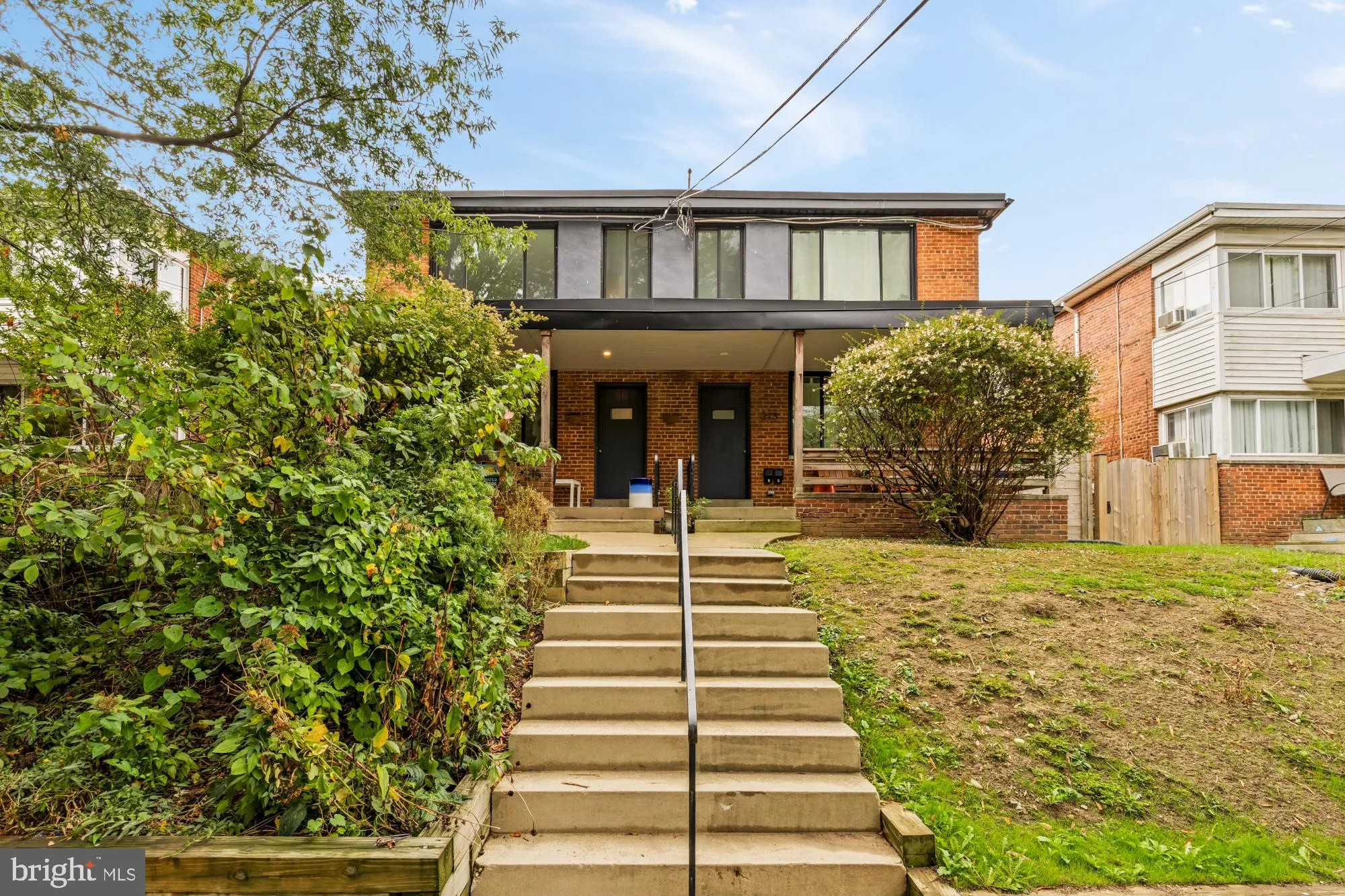 215 HAWAII AVENUE, Washington, DC 20011