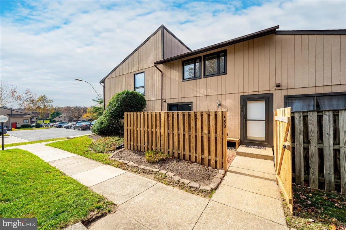 480 WEST COURT, Glen Burnie, MD 21061