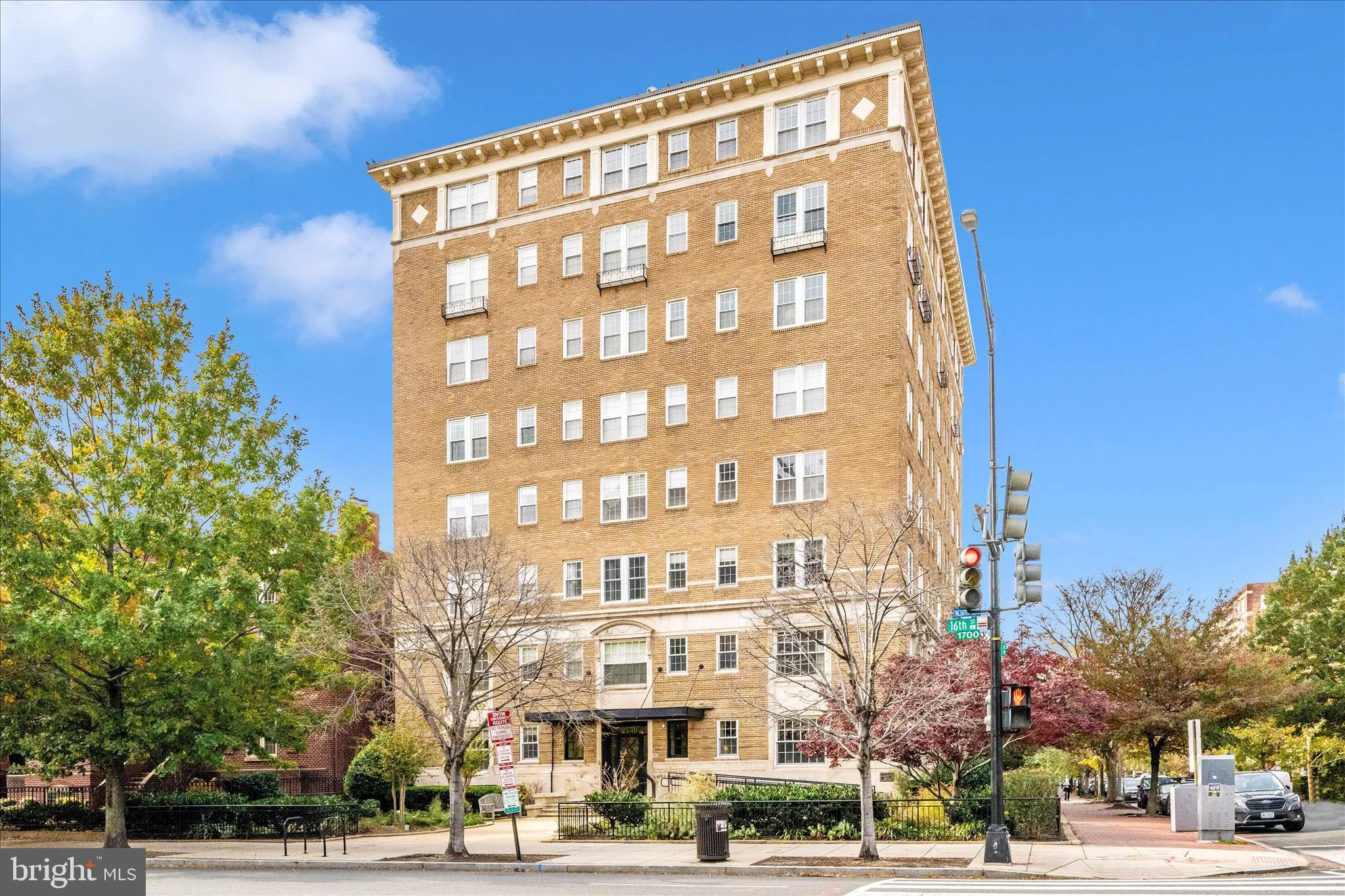 1750 16TH STREET, Washington, DC 20009
