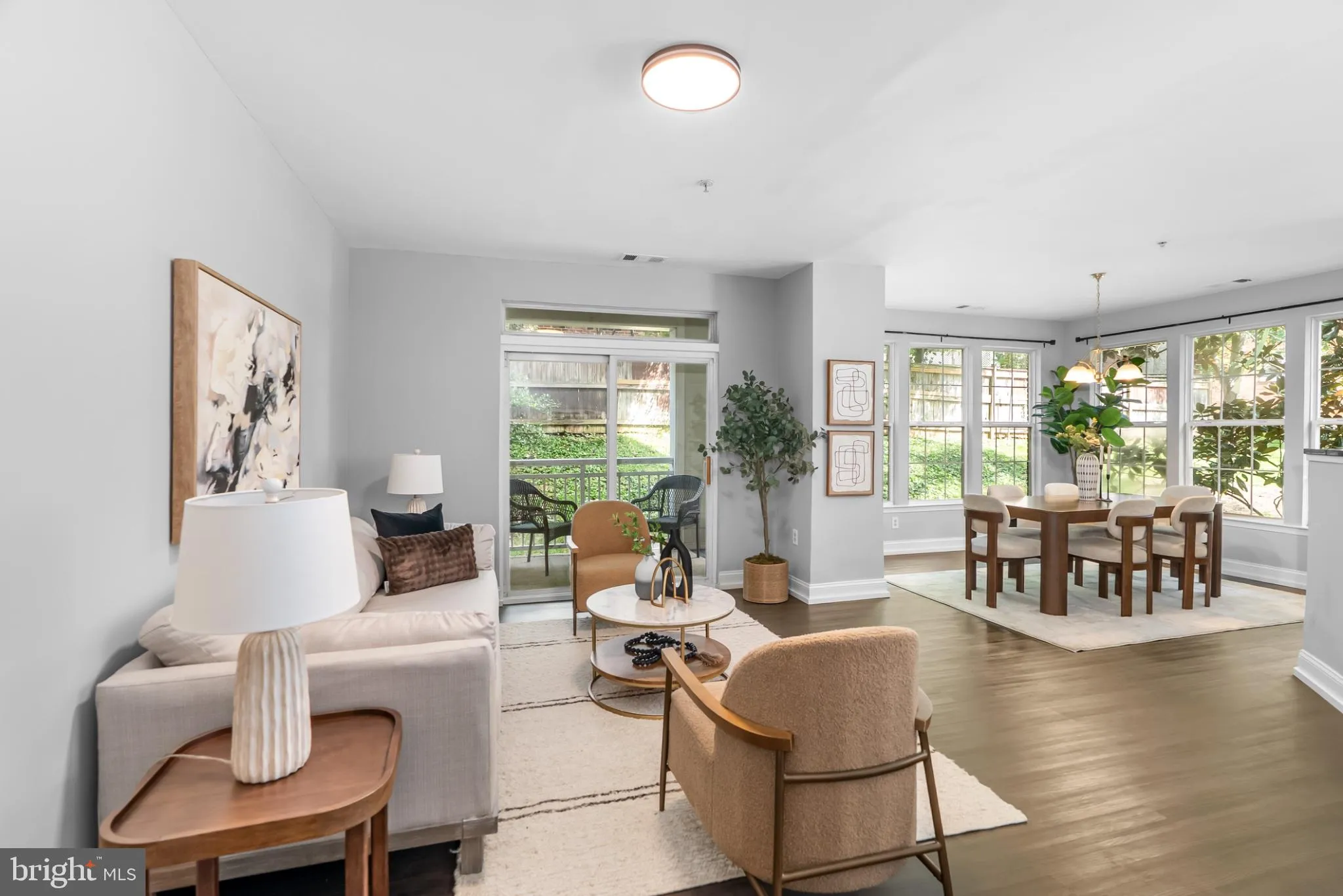 801 GREENBRIER STREET, Arlington, VA 22204