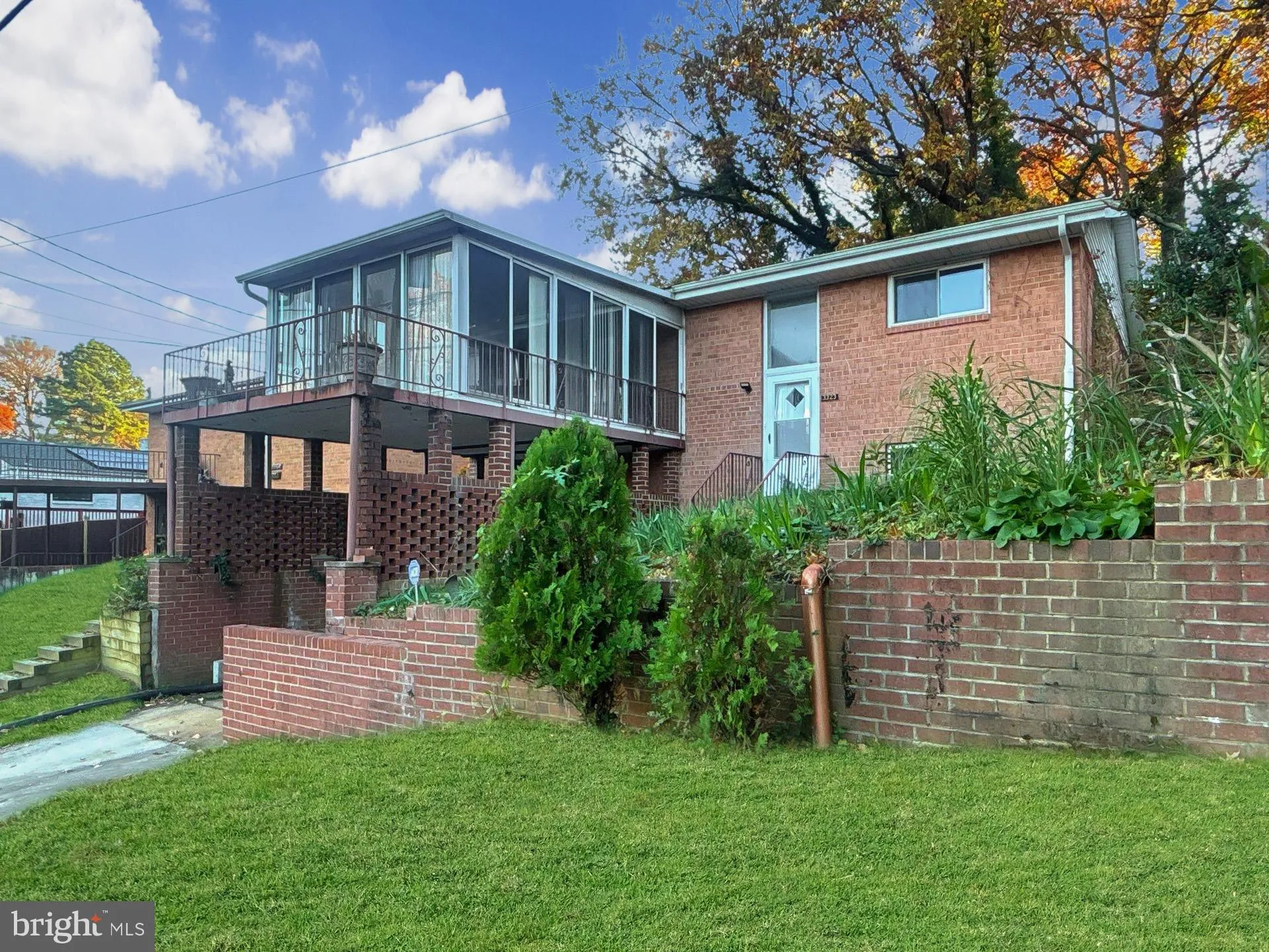 3323 NASH PLACE, Washington, DC 20020