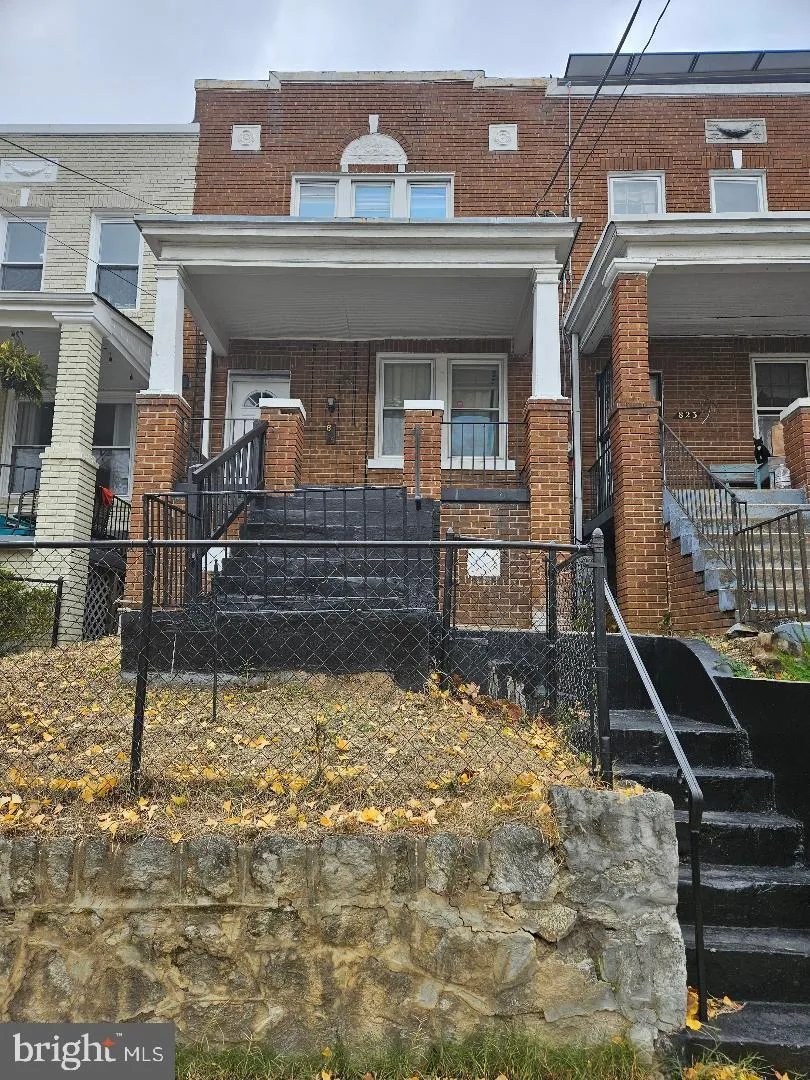 825 DELAFIELD PLACE, Washington, DC 20011