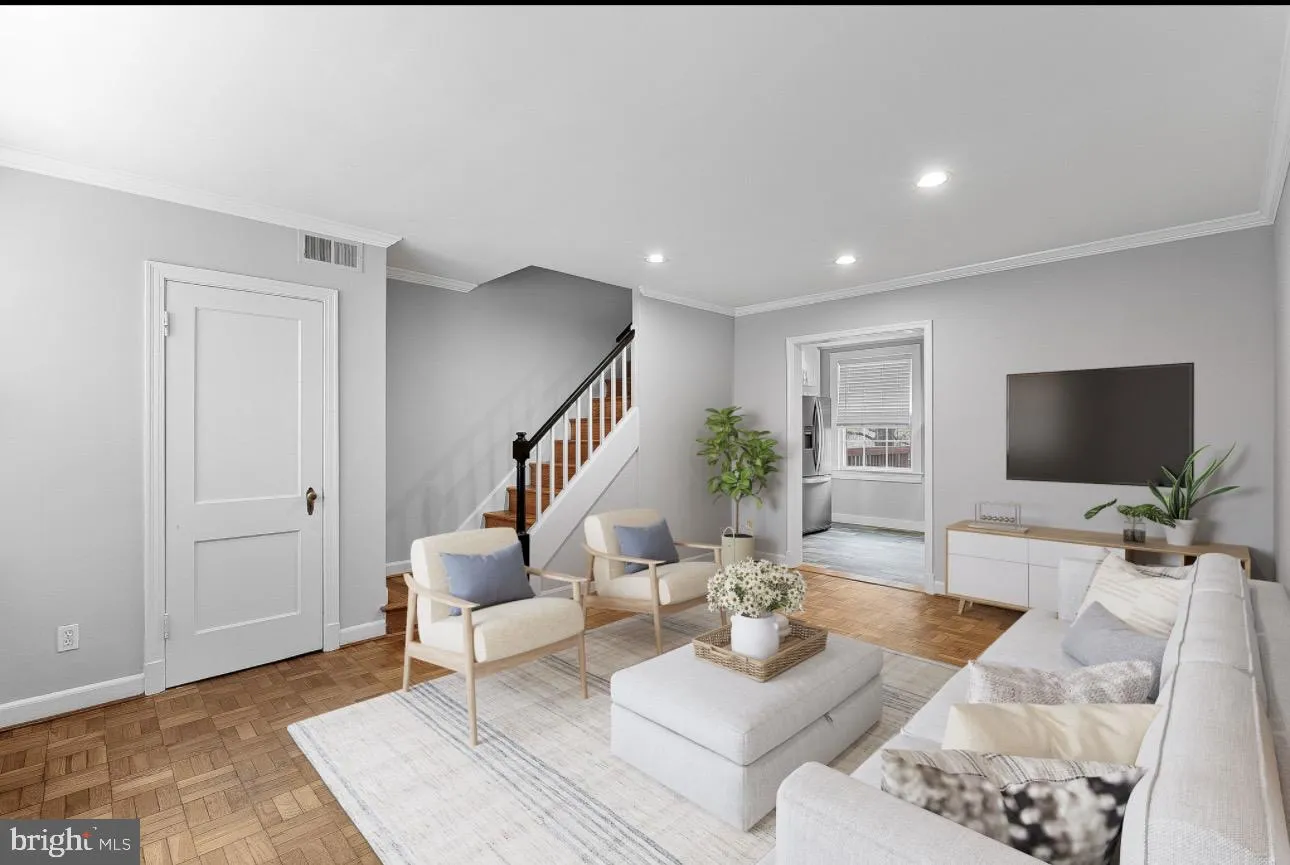 1400 BARTON STREET, Arlington, VA 22204