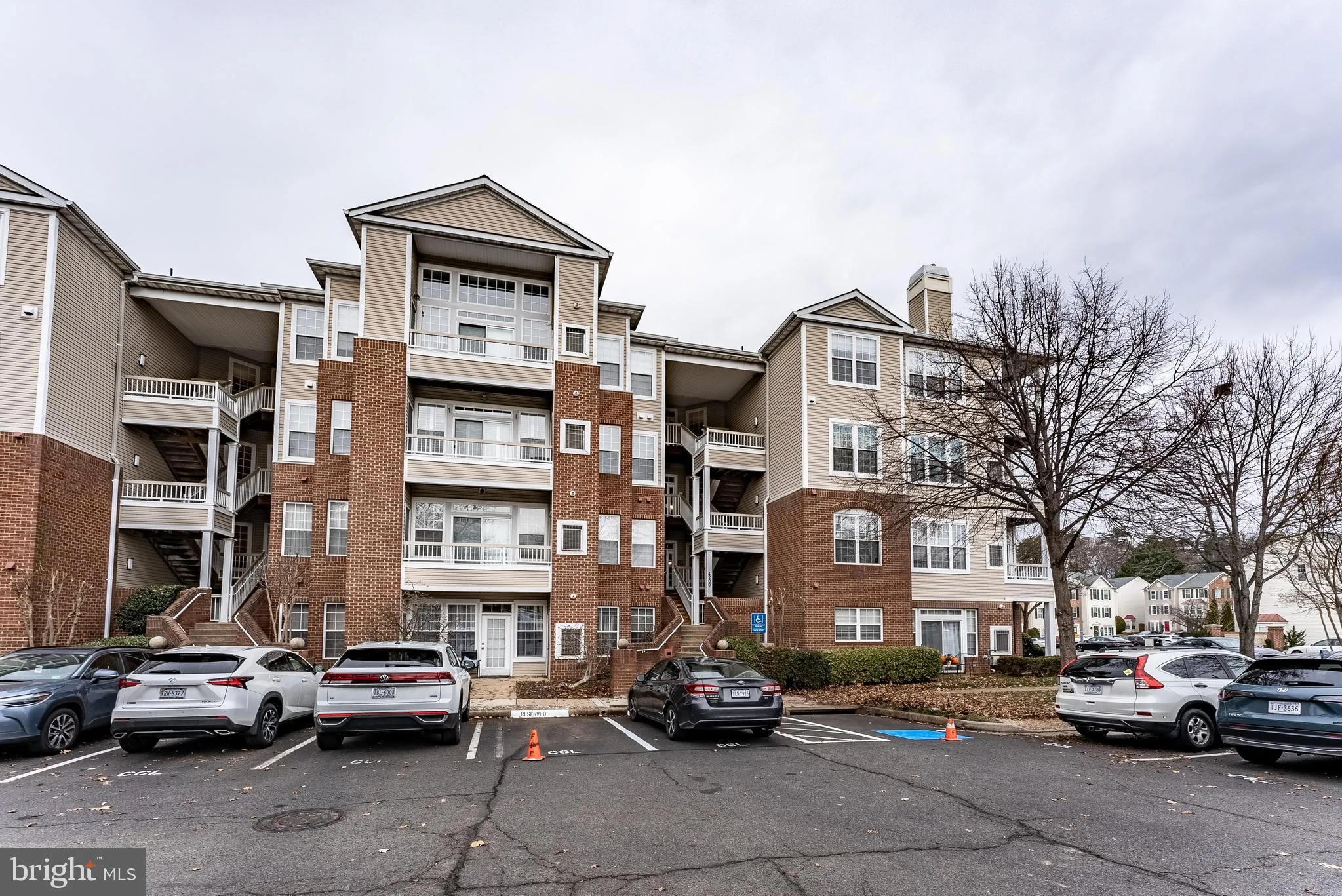 4200 MOZART BRIGADE LANE, Fairfax, VA 22033
