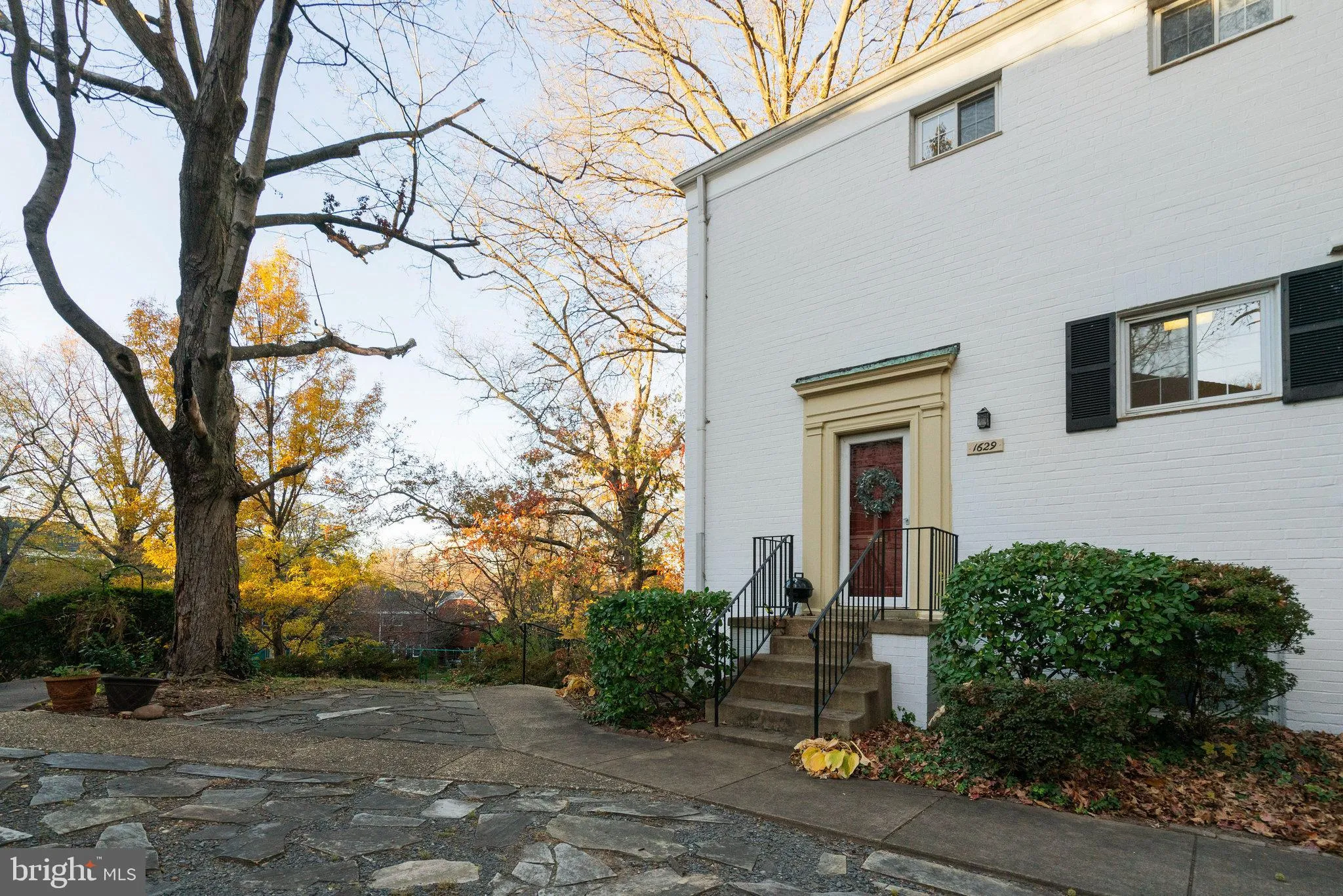 1629 FITZGERALD LANE, Alexandria, VA 22302