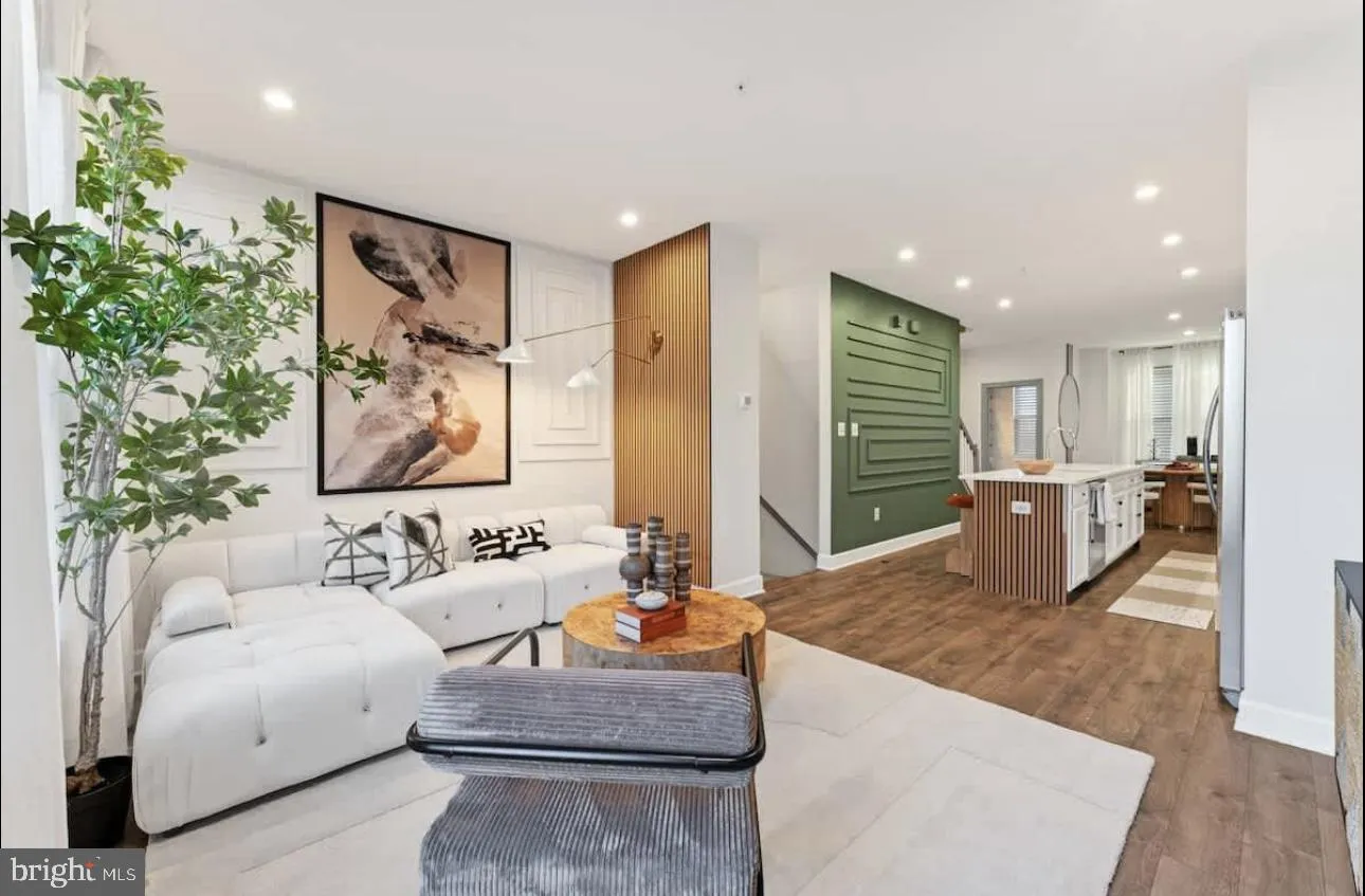 101 CAPITAL COURT, Upper Marlboro, MD 20774