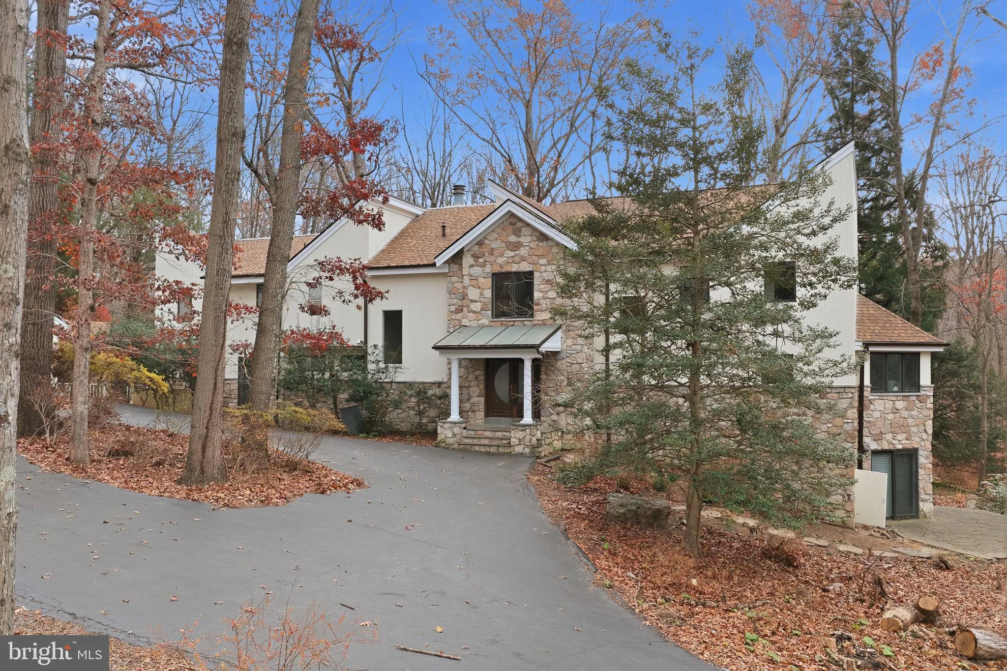 10701 SYCAMORE SPRINGS LANE, Great Falls, VA 22066