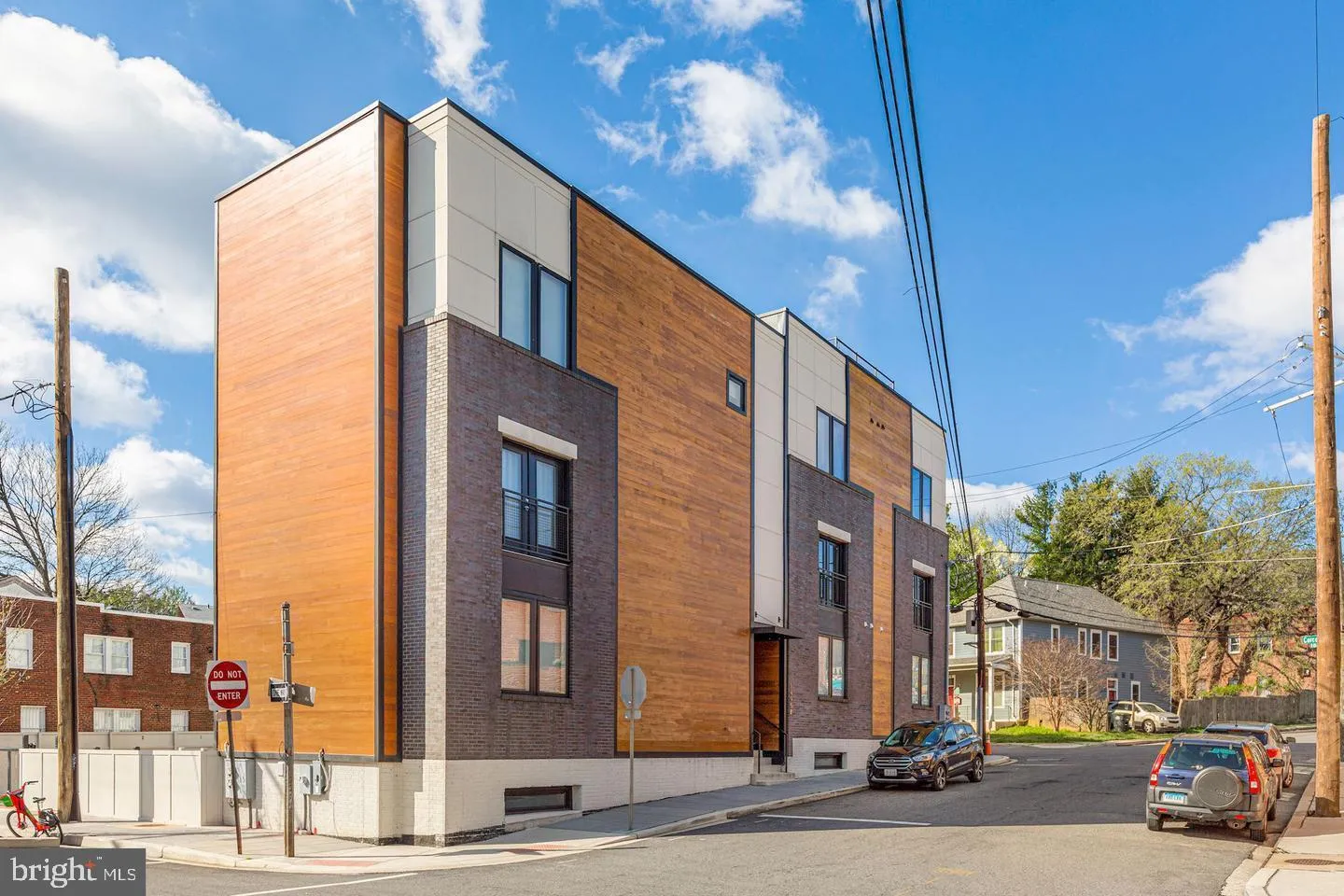 1495 GALLAUDET STREET, Washington, DC 20002