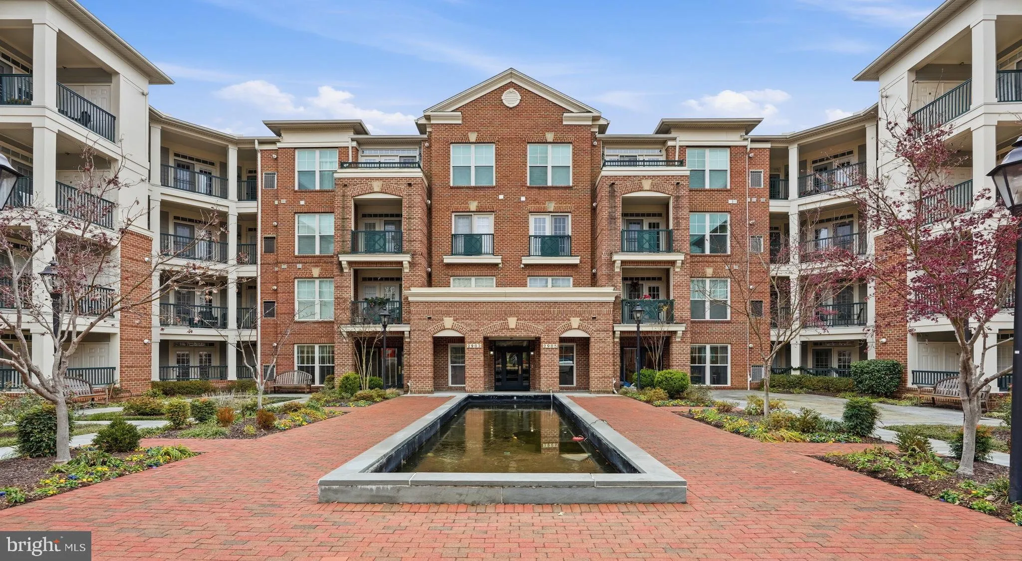 2905 SAINTSBURY PLAZA, Fairfax, VA 22031