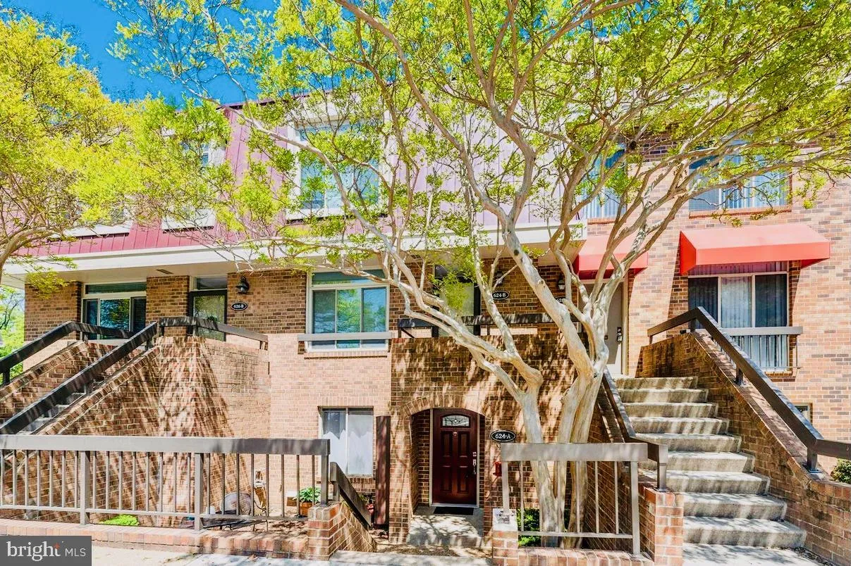 624 15TH STREET, Arlington, VA 22202