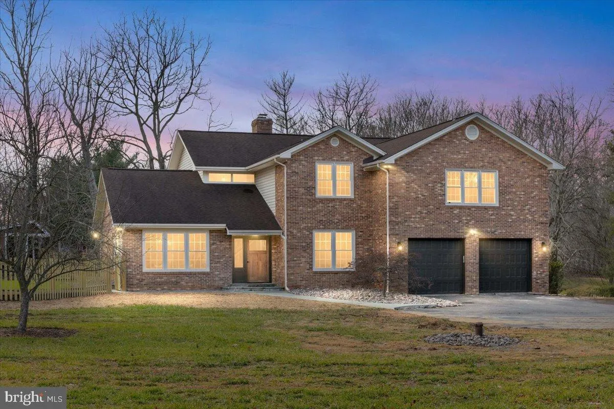 353 GALLOP WOOD PLACE, Great Falls, VA 22066