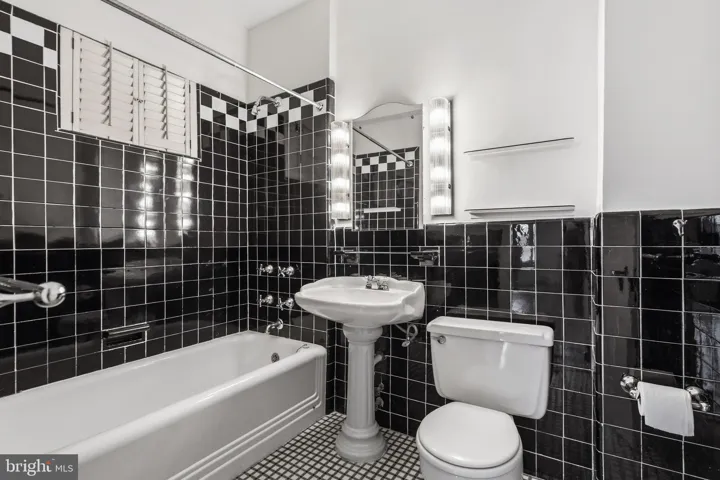 4000 Cathedral Ave Nw #335-b, Washington, District of Columbia 20016