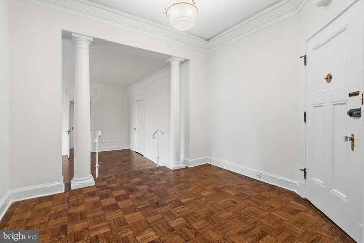 4000 Cathedral Ave Nw #335-b, Washington, District of Columbia 20016
