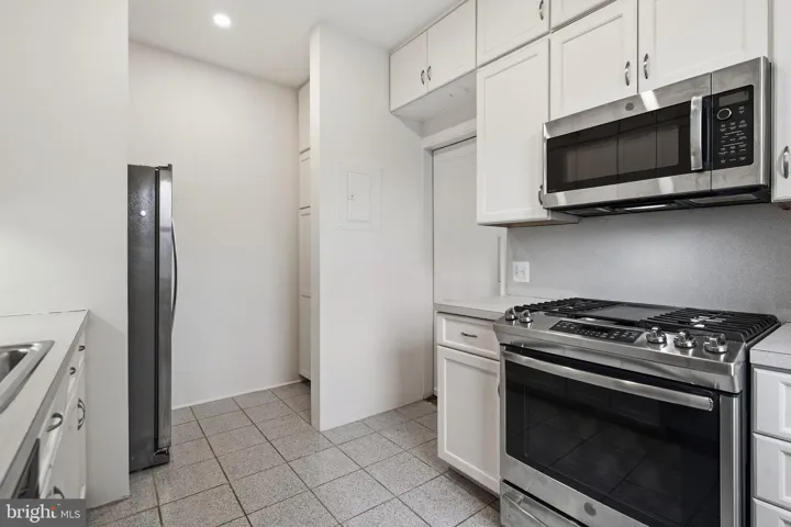 4000 Cathedral Ave Nw #335-b, Washington, District of Columbia 20016