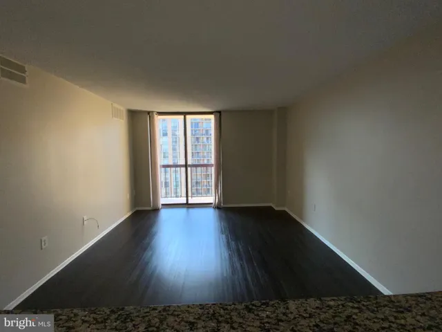 4500 Four Mile Run Dr #808, Arlington, Virginia 22204