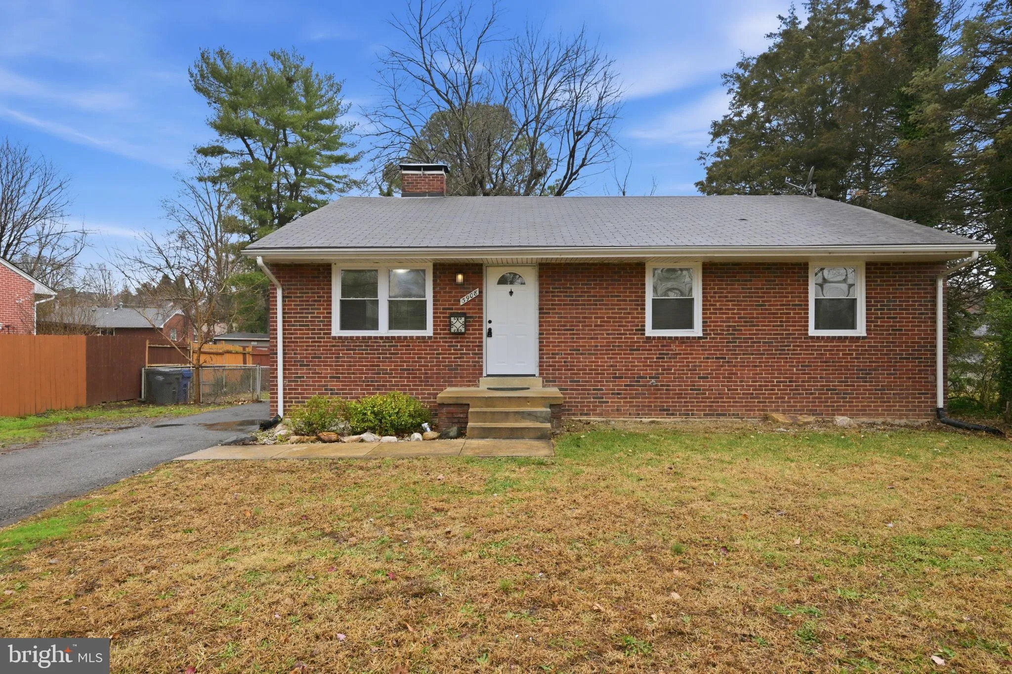 3908 BRADDOCK ROAD, Alexandria, VA 22312
