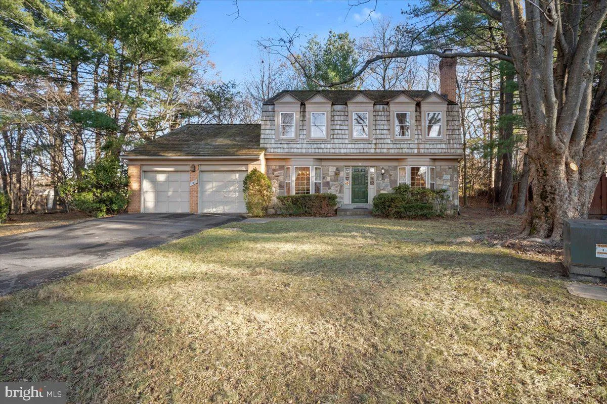 2 CANDLELIGHT COURT, Potomac, MD 20854