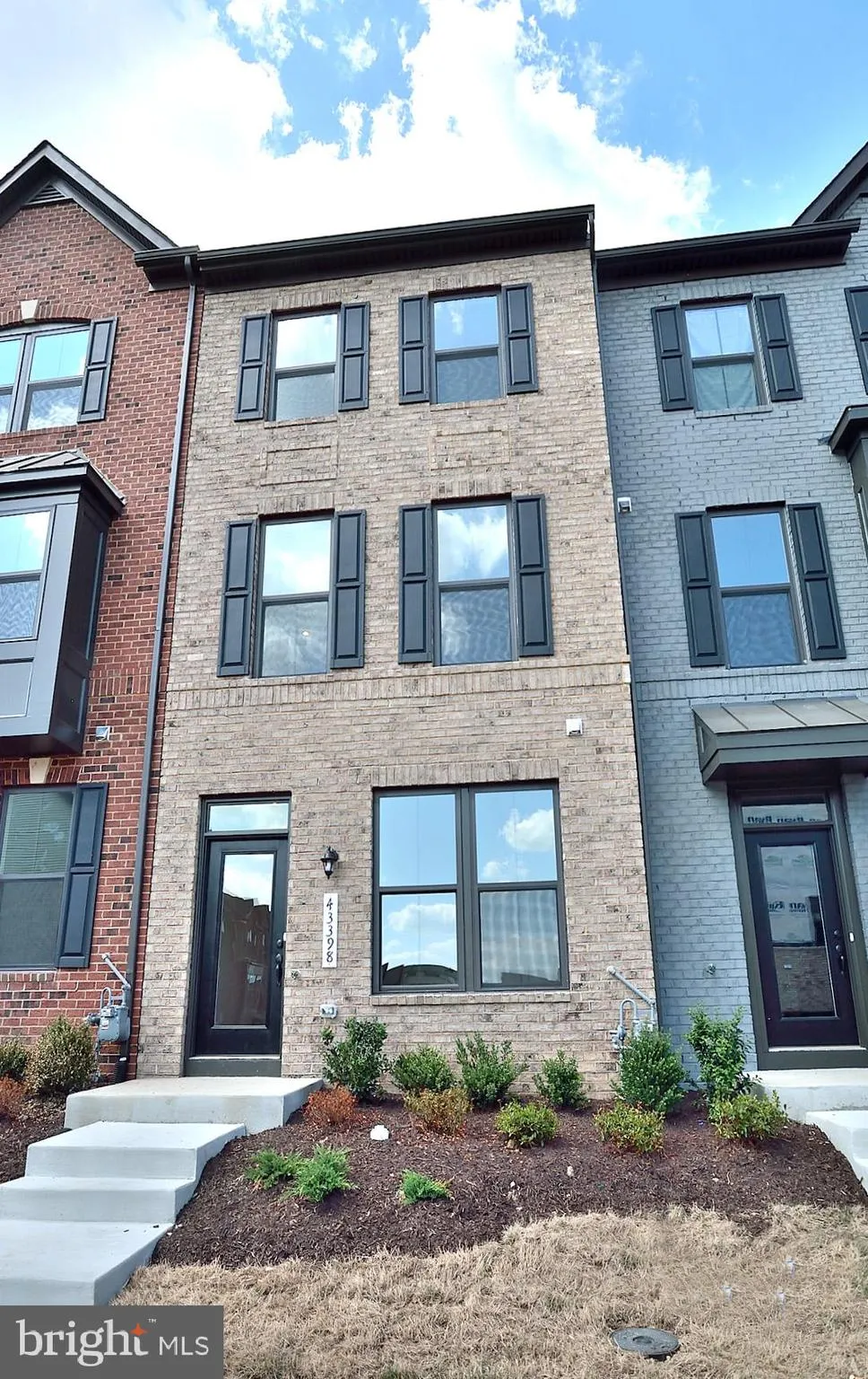 43398 APPLE ORCHARD SQUARE, Ashburn, VA 20148