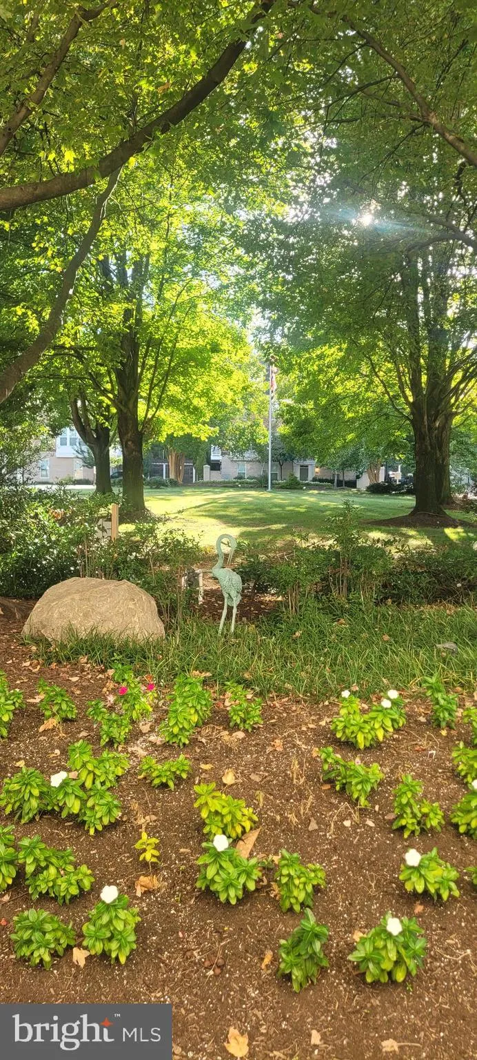 10201 GROSVENOR PLACE, Rockville, MD 20852