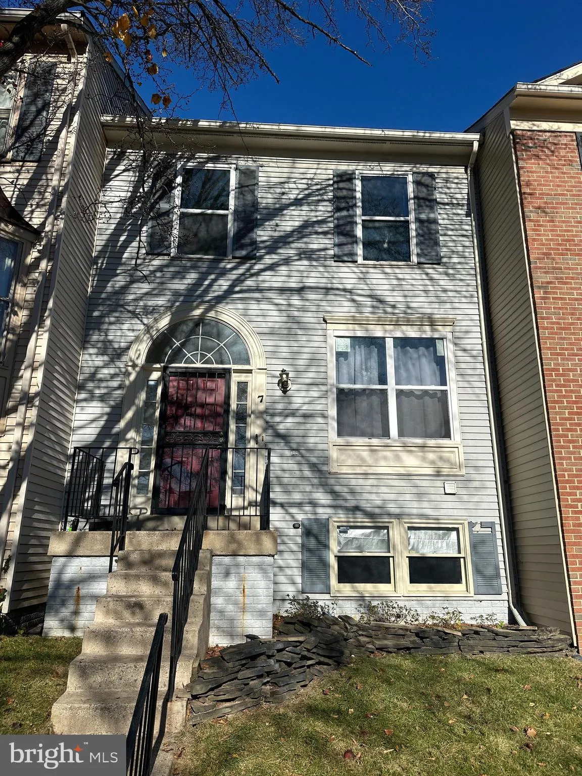 7 DRUMCASTLE COURT, Germantown, MD 20876