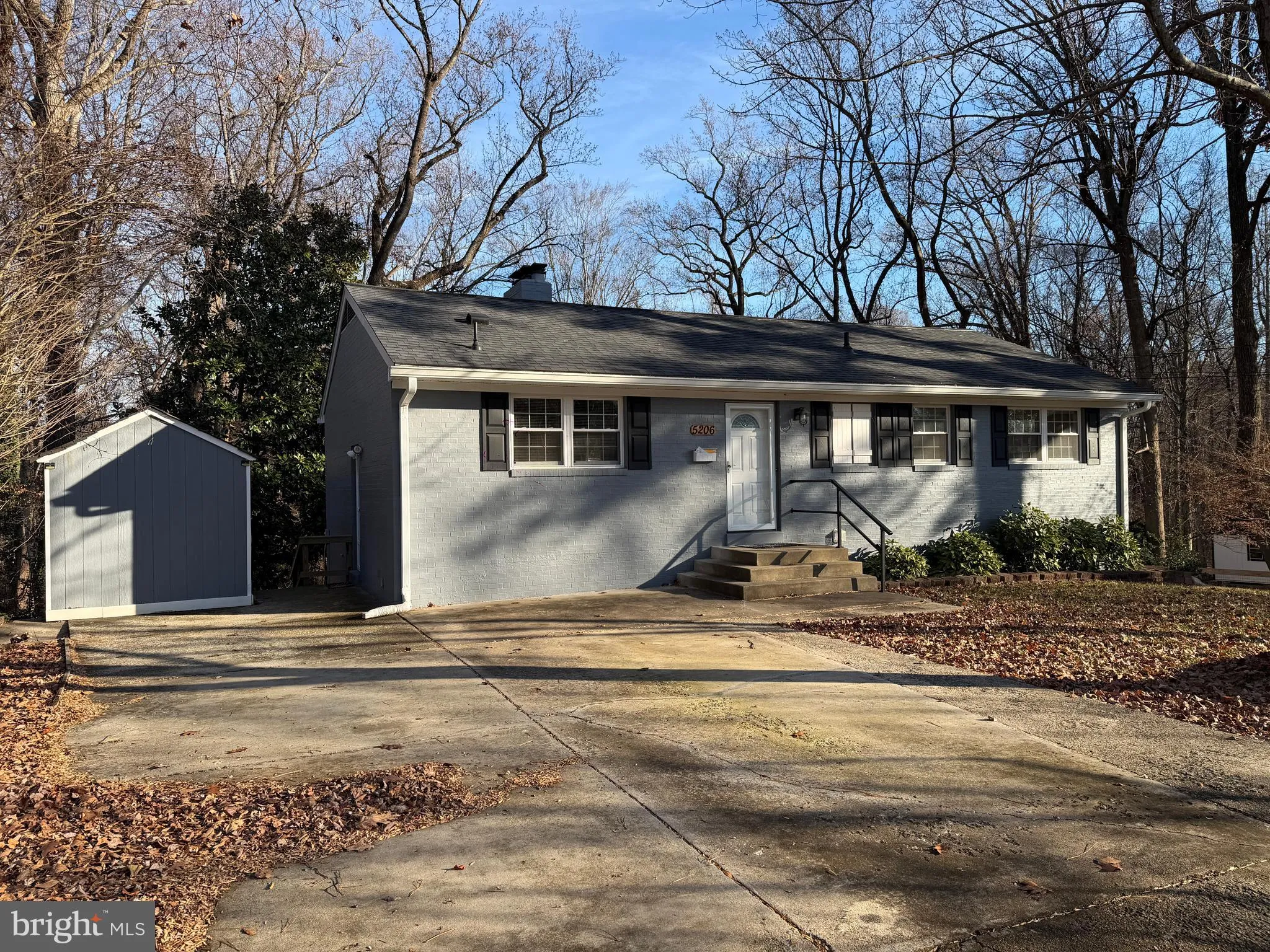 5206 EASTON DRIVE, Springfield, VA 22151