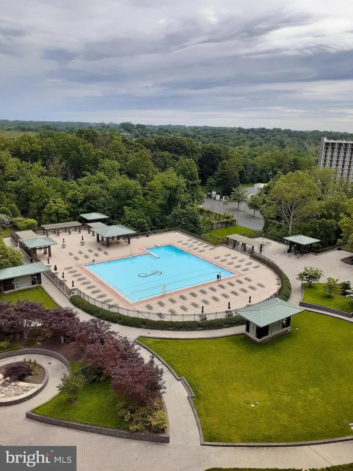 5225 POOKS HILL ROAD, Bethesda, MD 20814