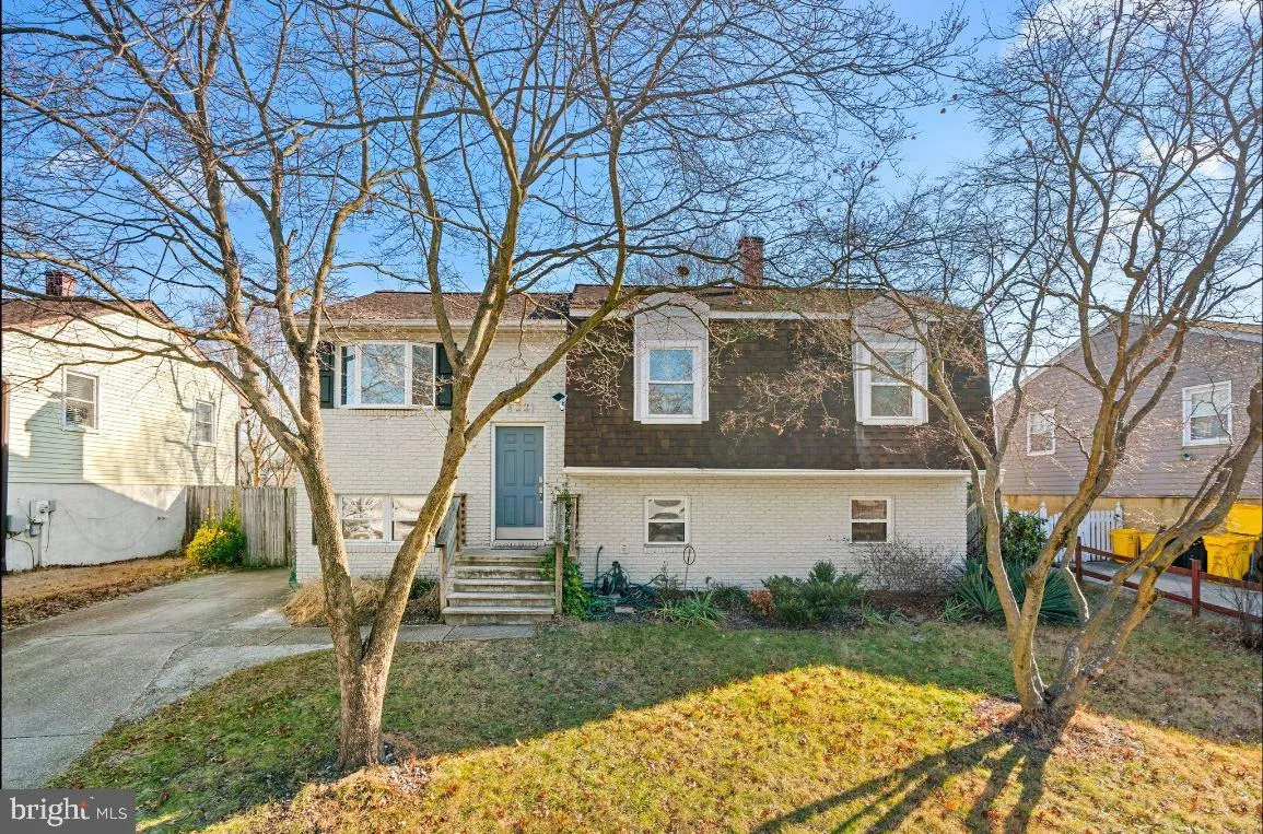 8221 MILLFIELD COURT, Millersville, MD 21108