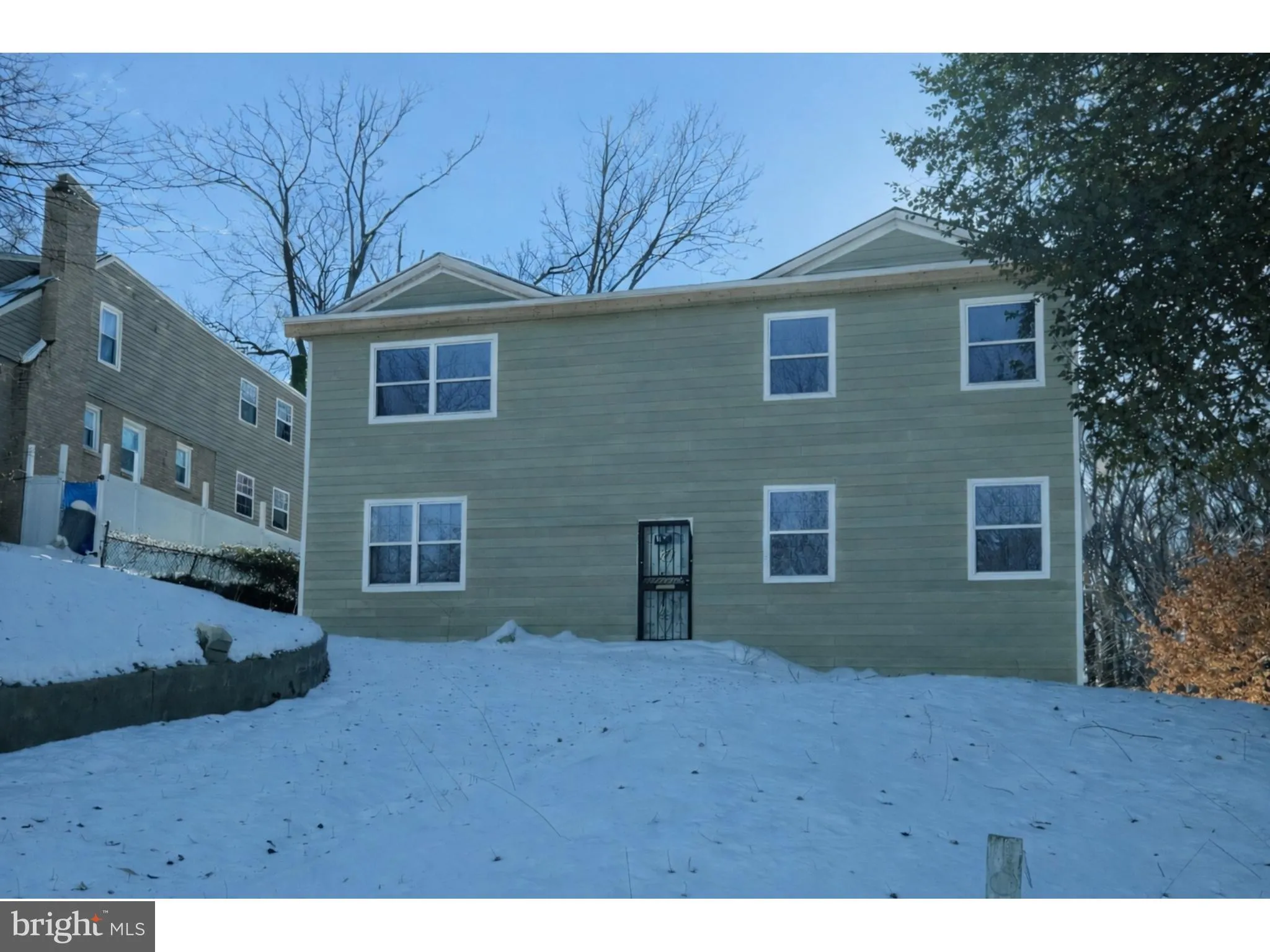 921 RIDGE ROAD, Washington, DC 20019