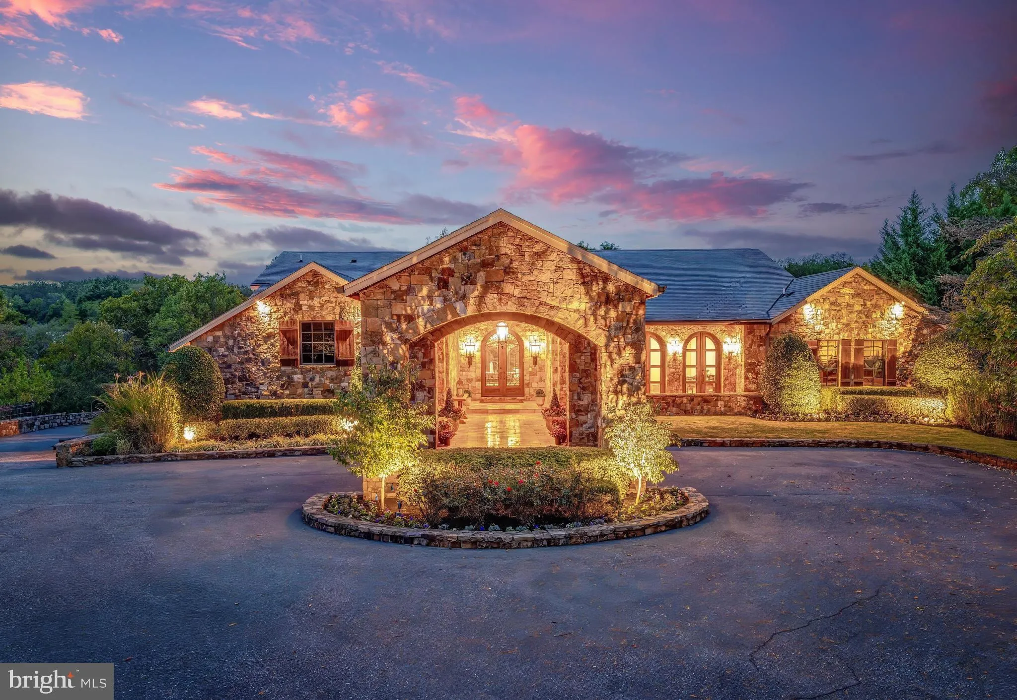 2 PINEY MEETINGHOUSE COURT, Potomac, MD 20854