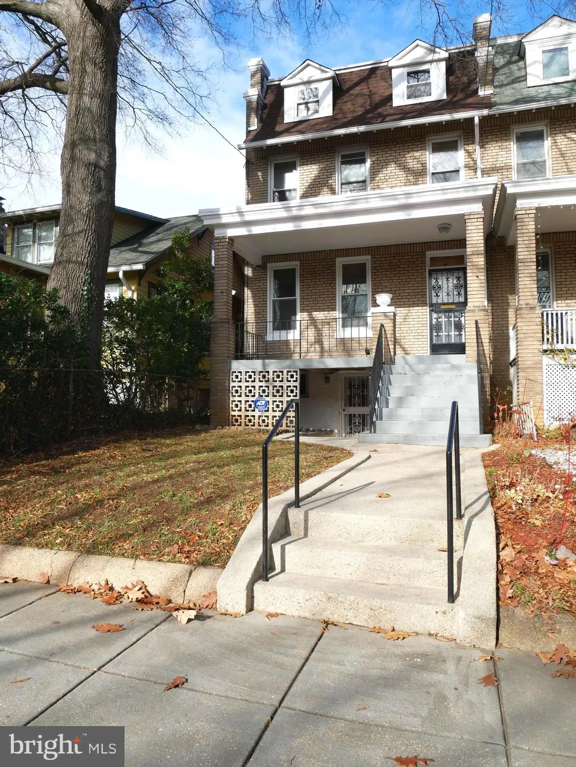 1311 LONGFELLOW STREET, Washington, DC 20011