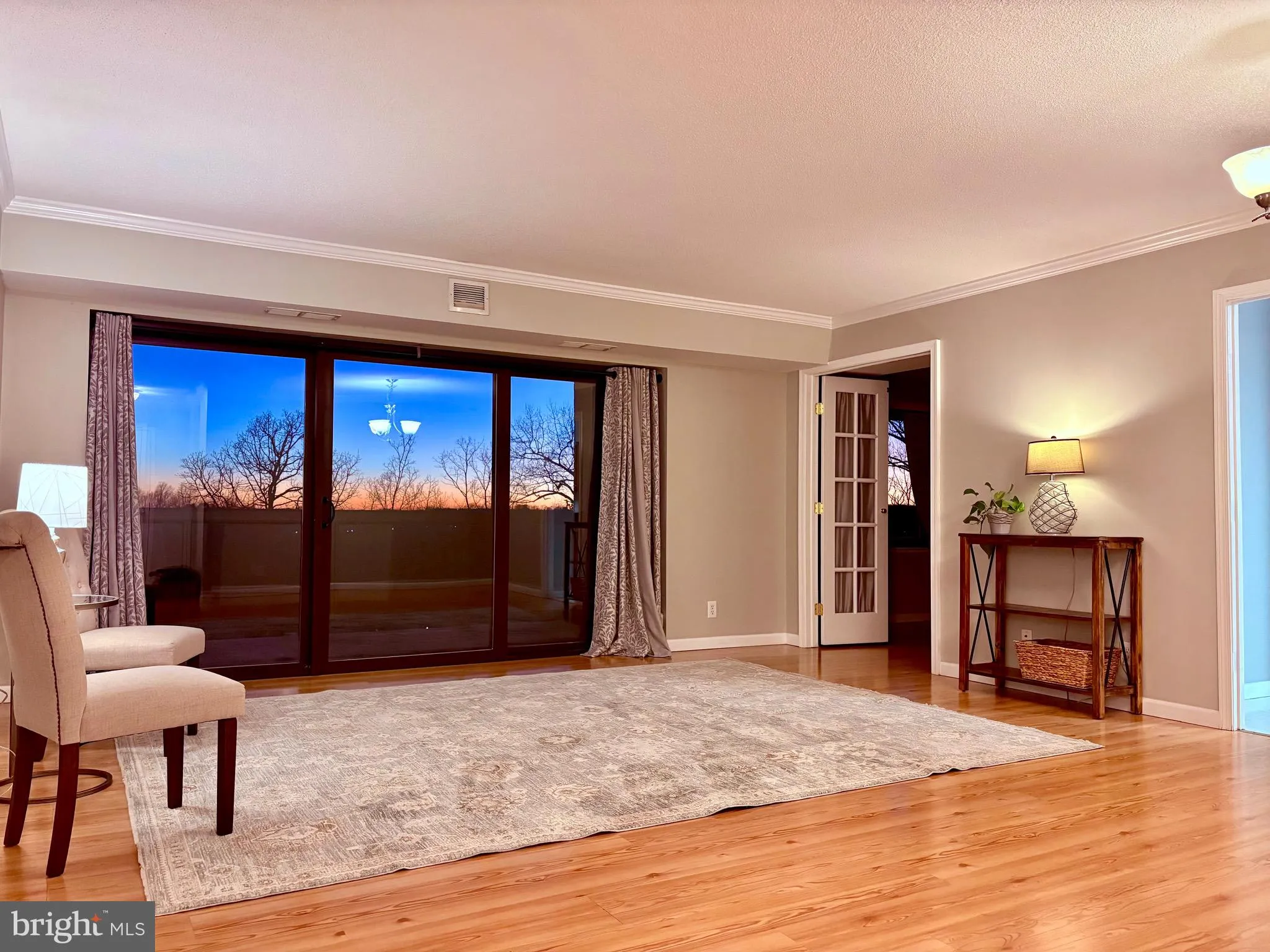 307 YOAKUM PARKWAY, Alexandria, VA 22304