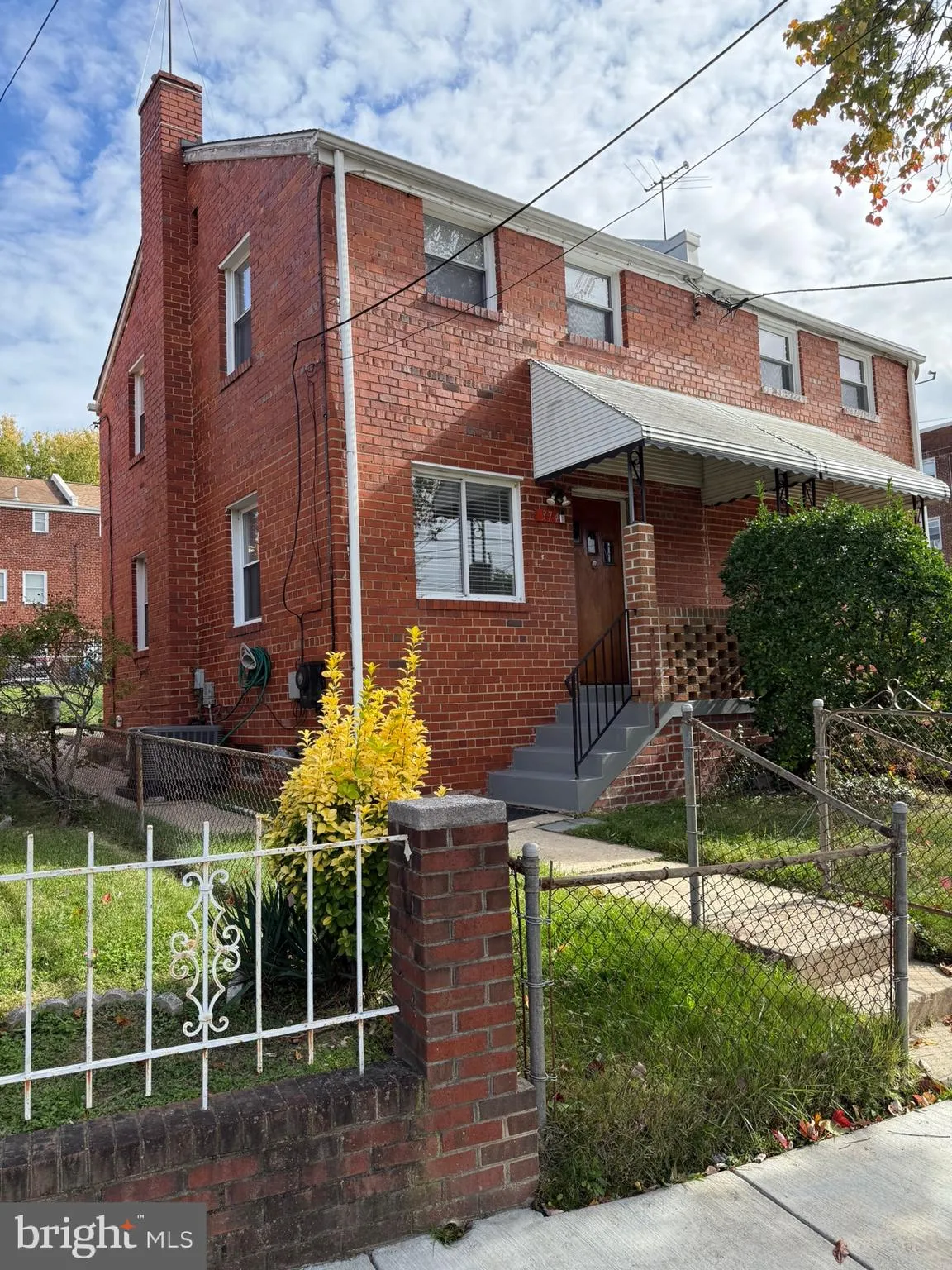 374 CHAPLIN STREET, Washington, DC 20019