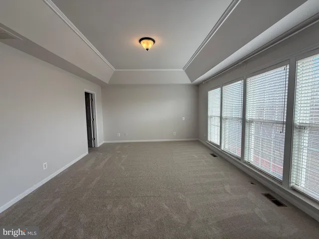5247 Jule Star Dr, Centreville, Virginia 20120