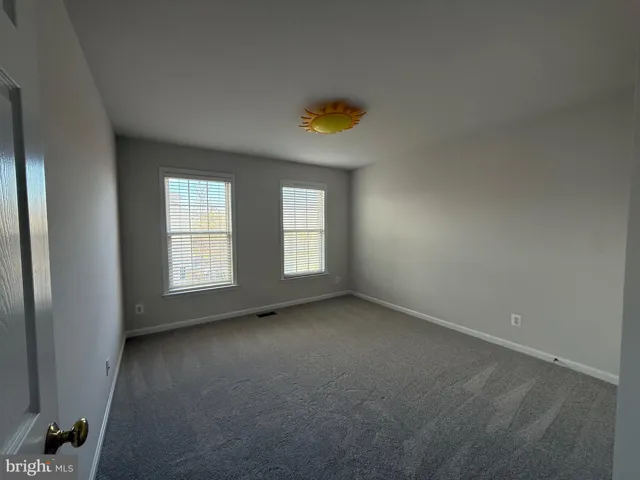 5247 Jule Star Dr, Centreville, Virginia 20120