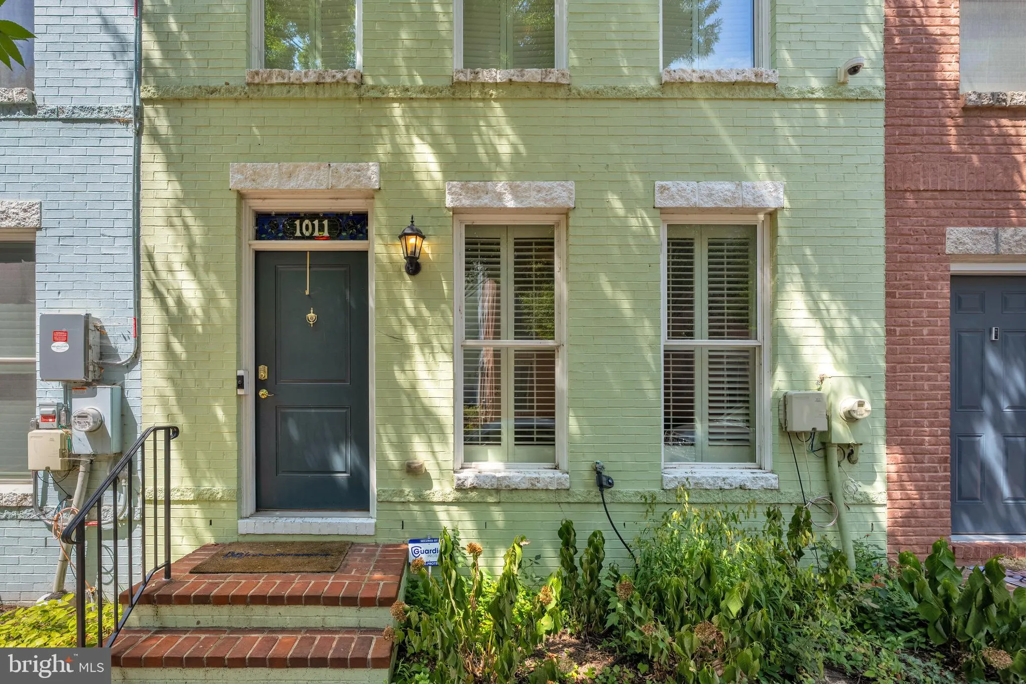 1011 3RD PLACE, Washington, DC 20003
