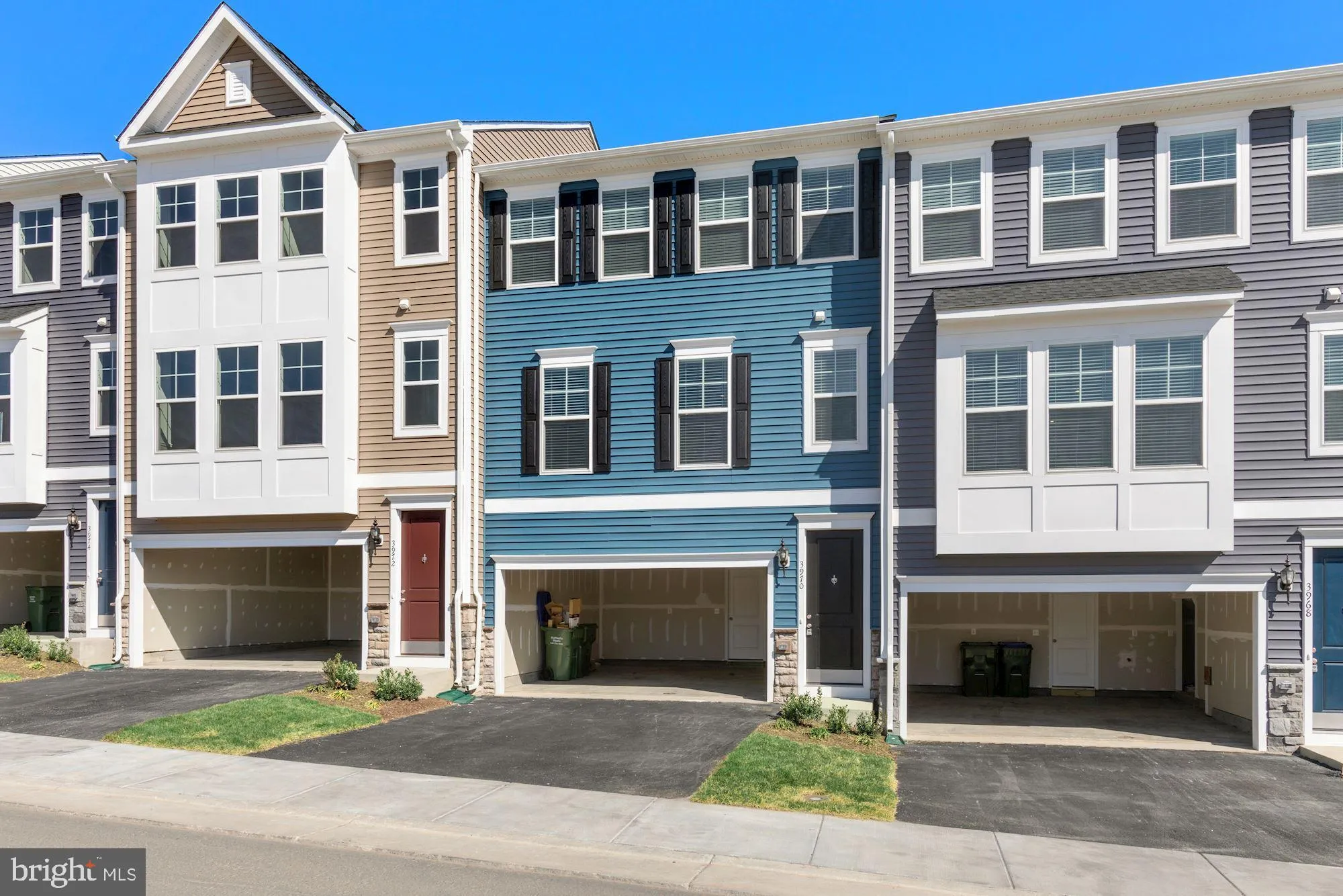 3970 SHIRE MEADOW LANE, Triangle, VA 22172