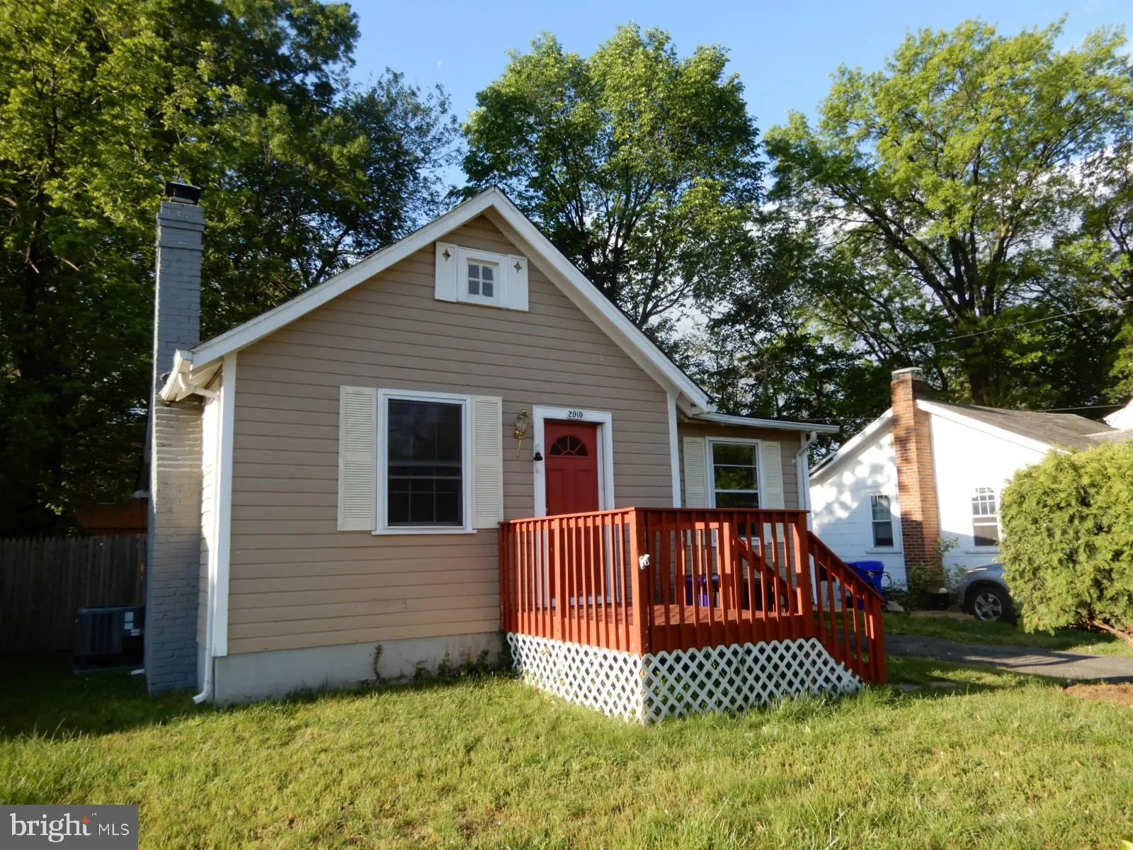 2910 16TH STREET, Arlington, VA 22204