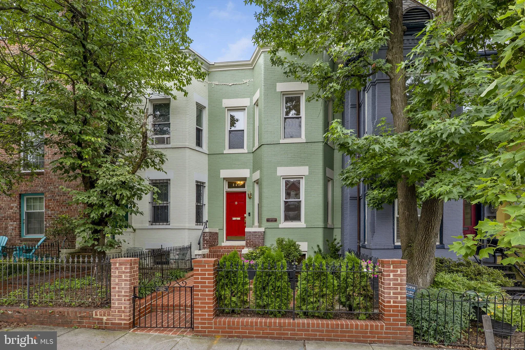 145 D STREET, Washington, DC 20003