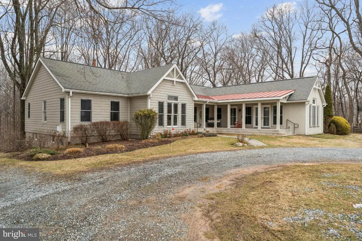 5 CHURCH STREET, Brookeville, MD 20833